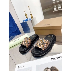 Burberry Slippers